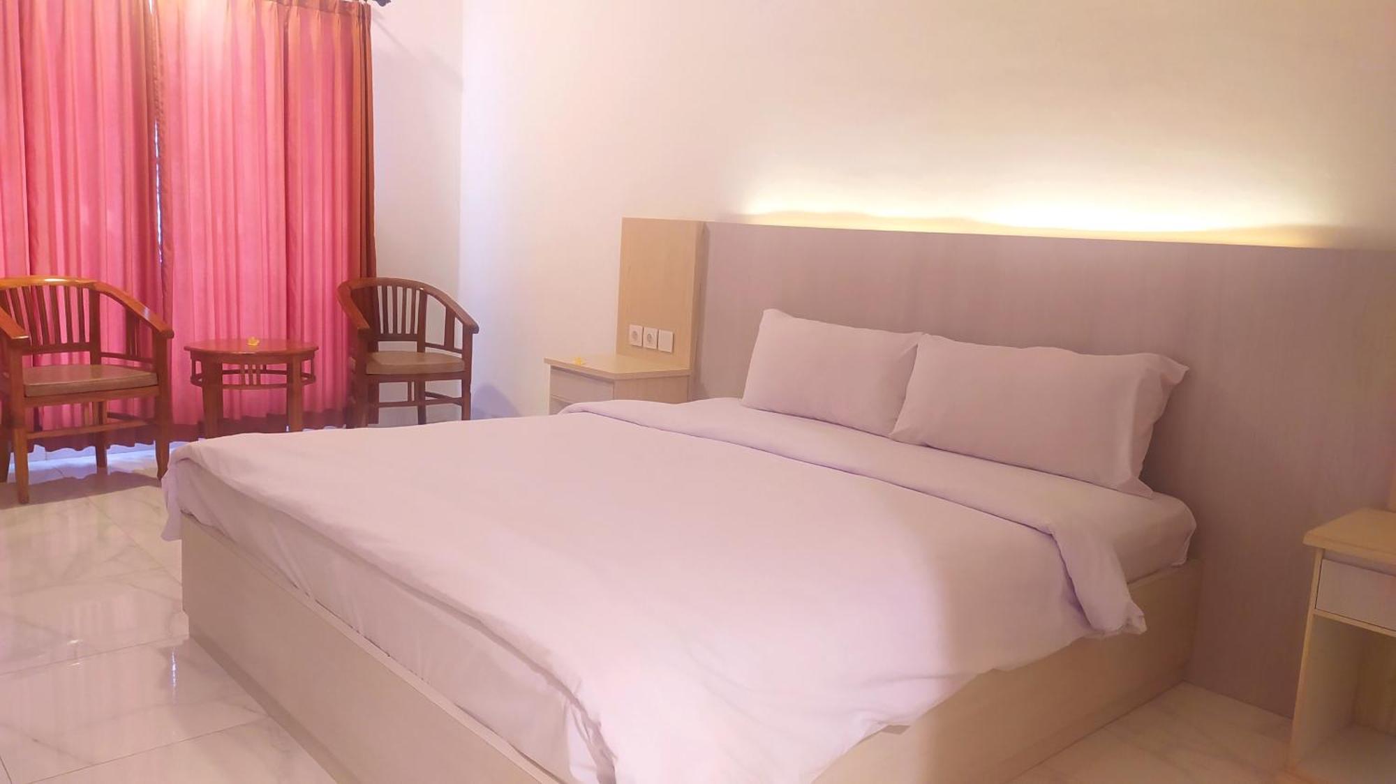 Puri Lovina Hotel Eksteriør billede