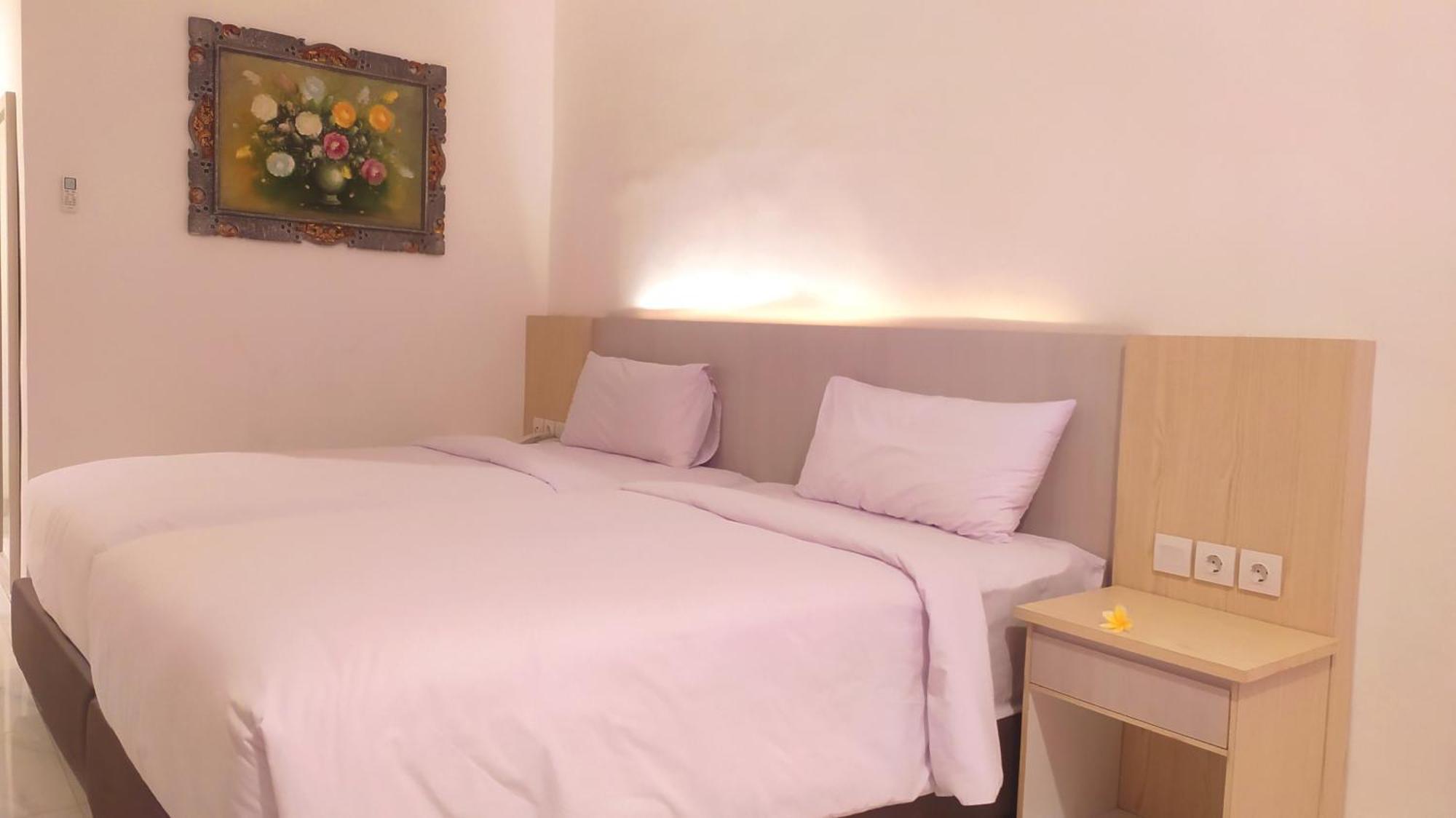 Puri Lovina Hotel Eksteriør billede